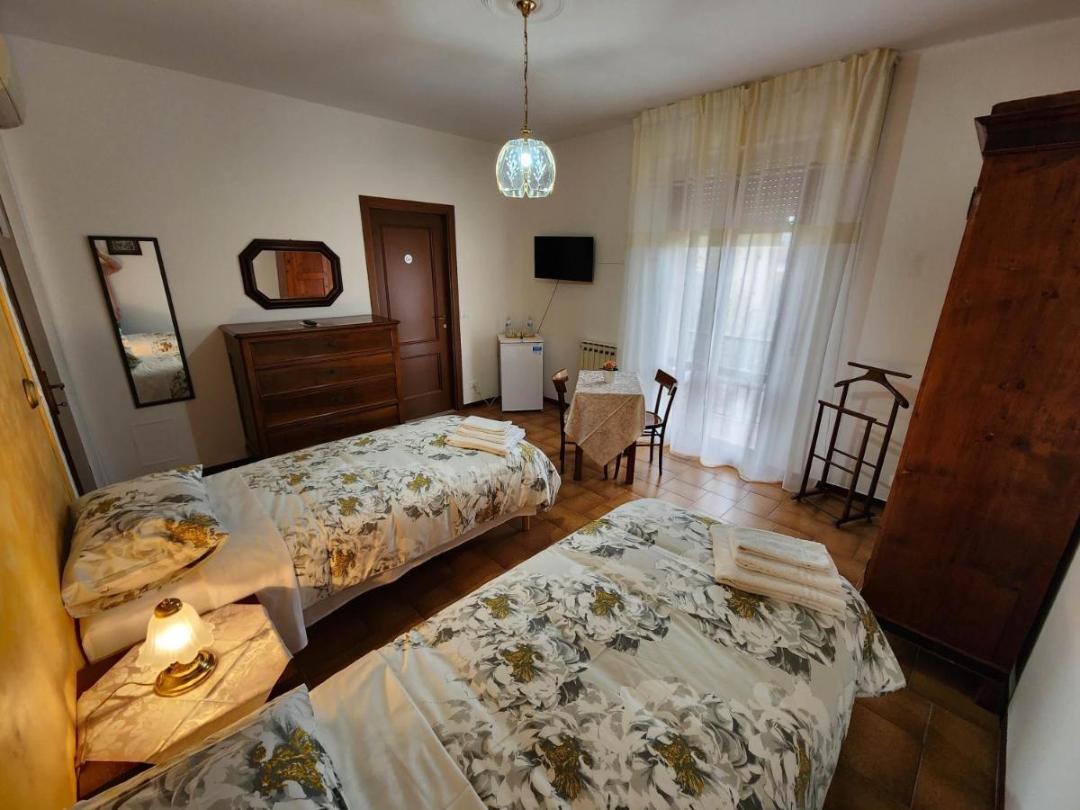 Gold B&B Ravarino Exterior foto