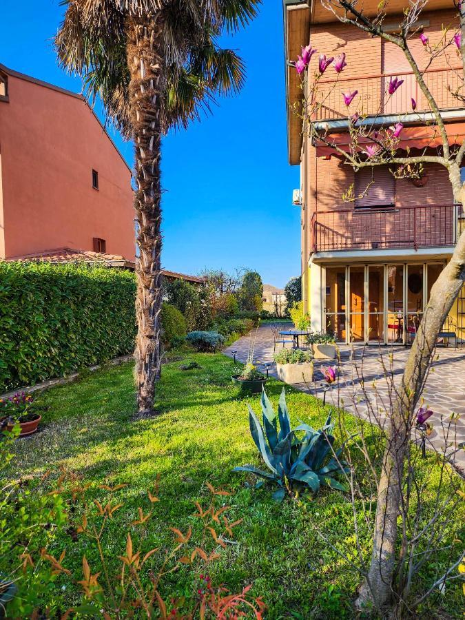 Gold B&B Ravarino Exterior foto